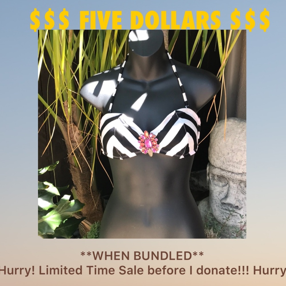 Only $5 Dollars when Bundled!!!!    Bikini👙top